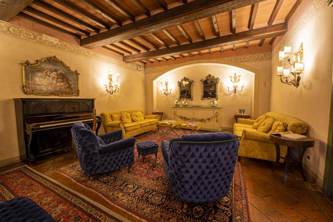 Hotel Boccaccio Calcinaia Екстериор снимка