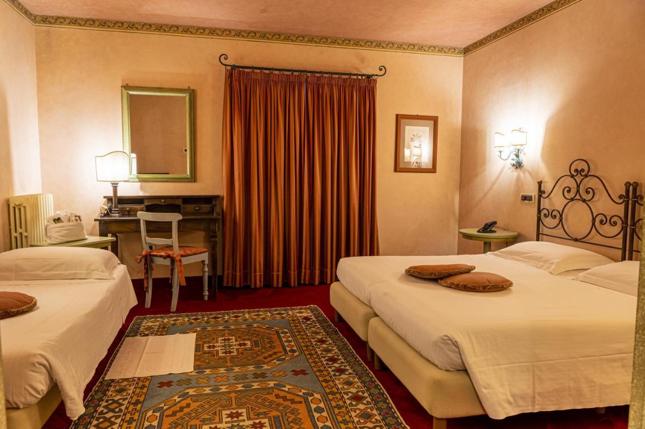 Hotel Boccaccio Calcinaia Екстериор снимка