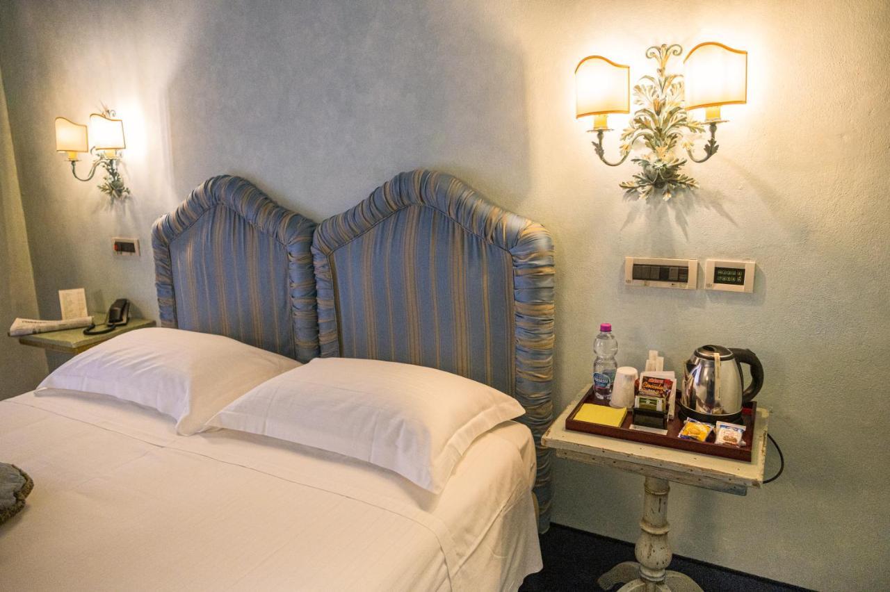 Hotel Boccaccio Calcinaia Екстериор снимка