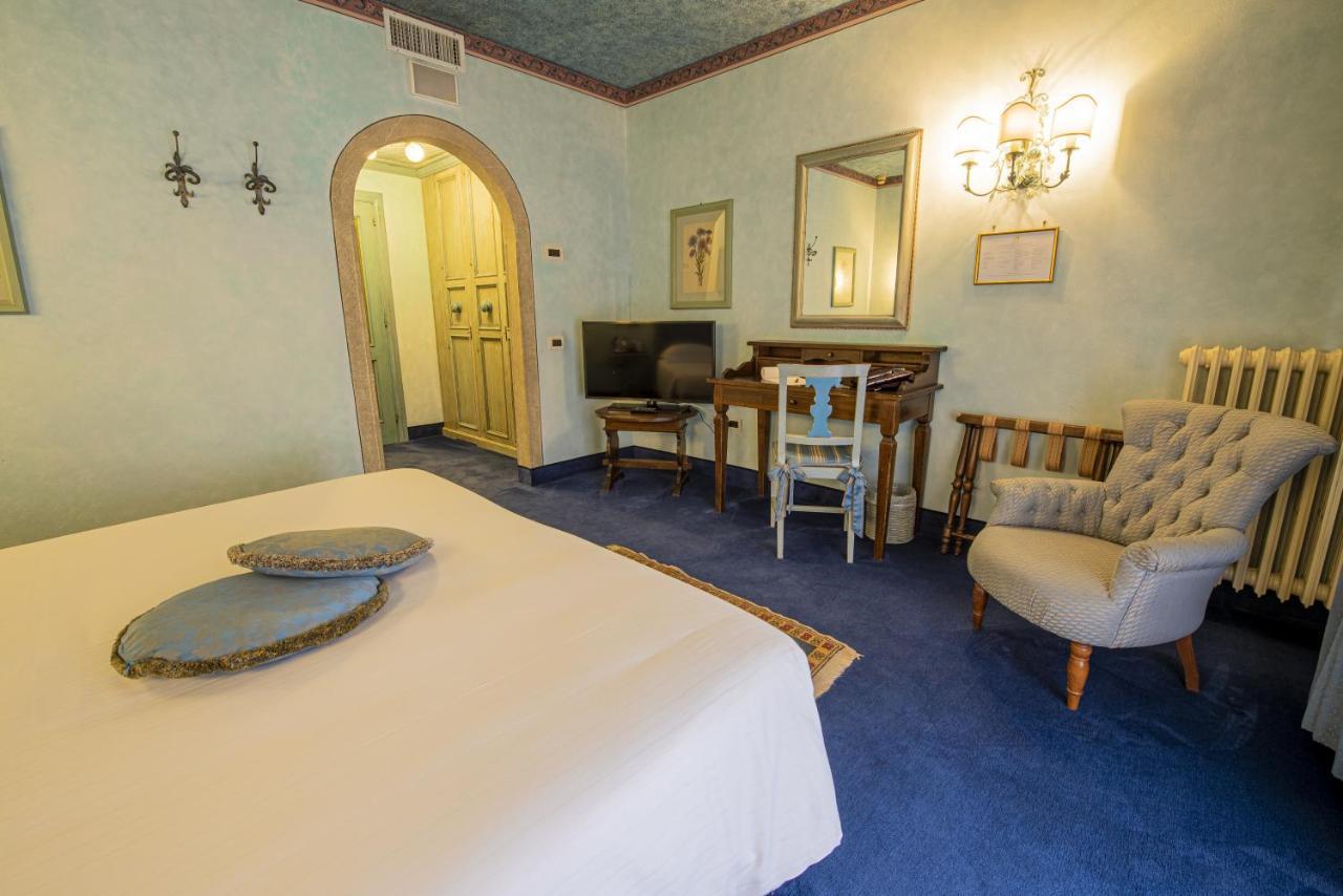 Hotel Boccaccio Calcinaia Екстериор снимка