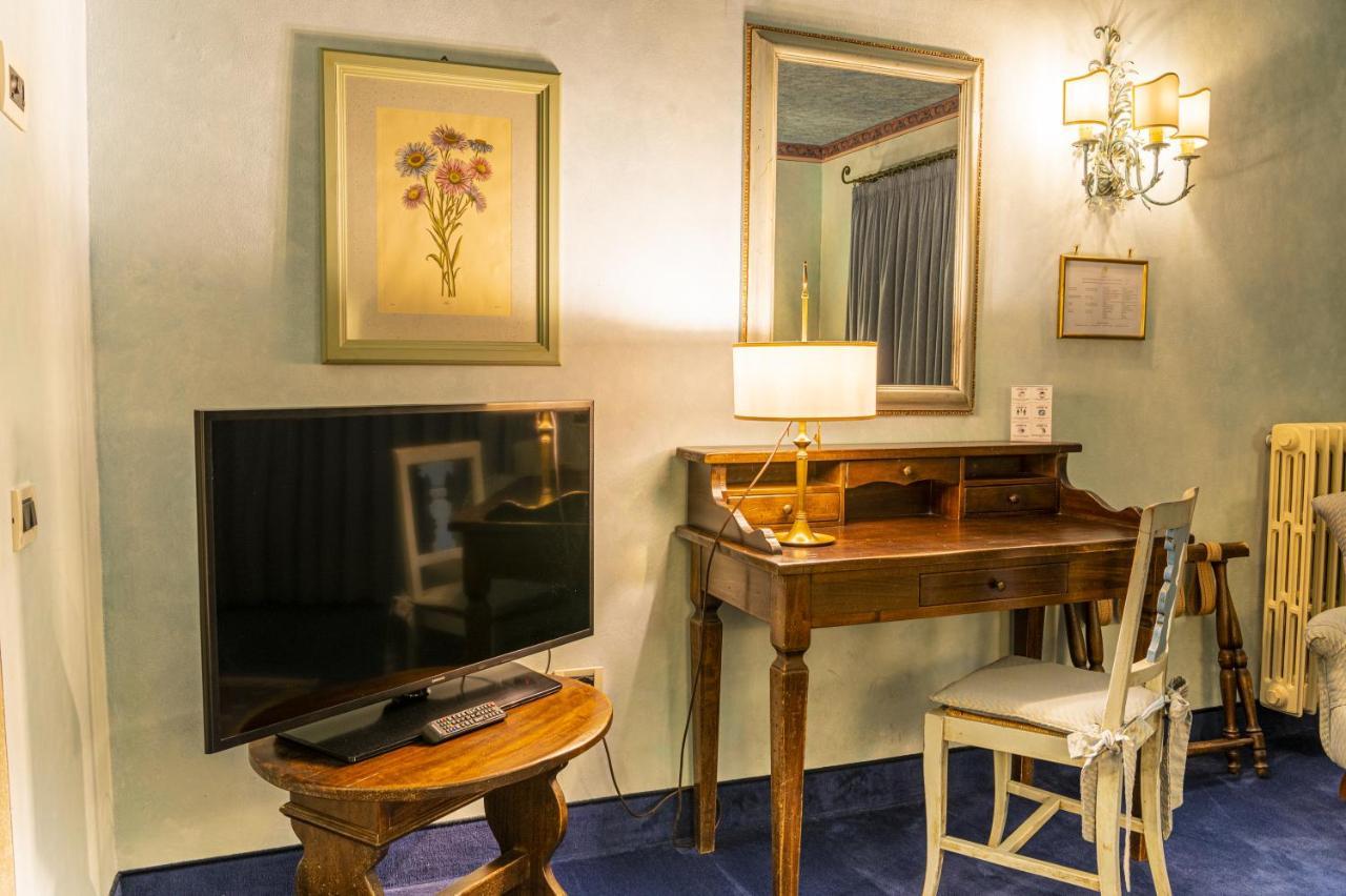 Hotel Boccaccio Calcinaia Екстериор снимка