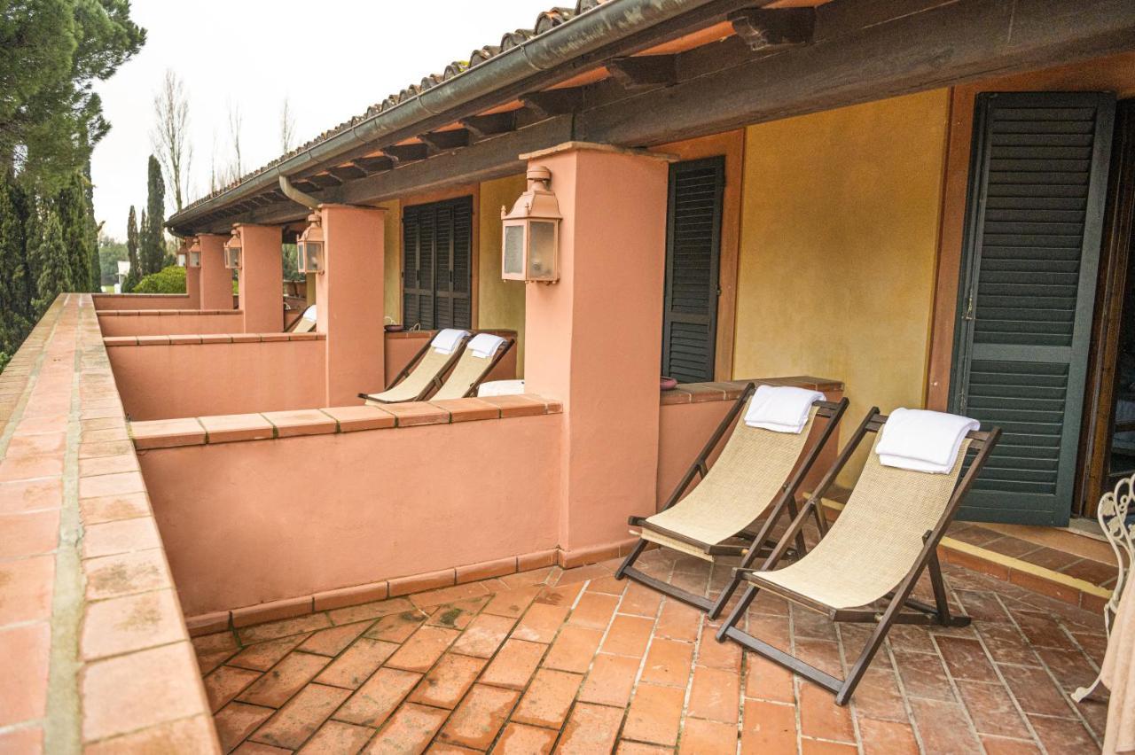Hotel Boccaccio Calcinaia Екстериор снимка
