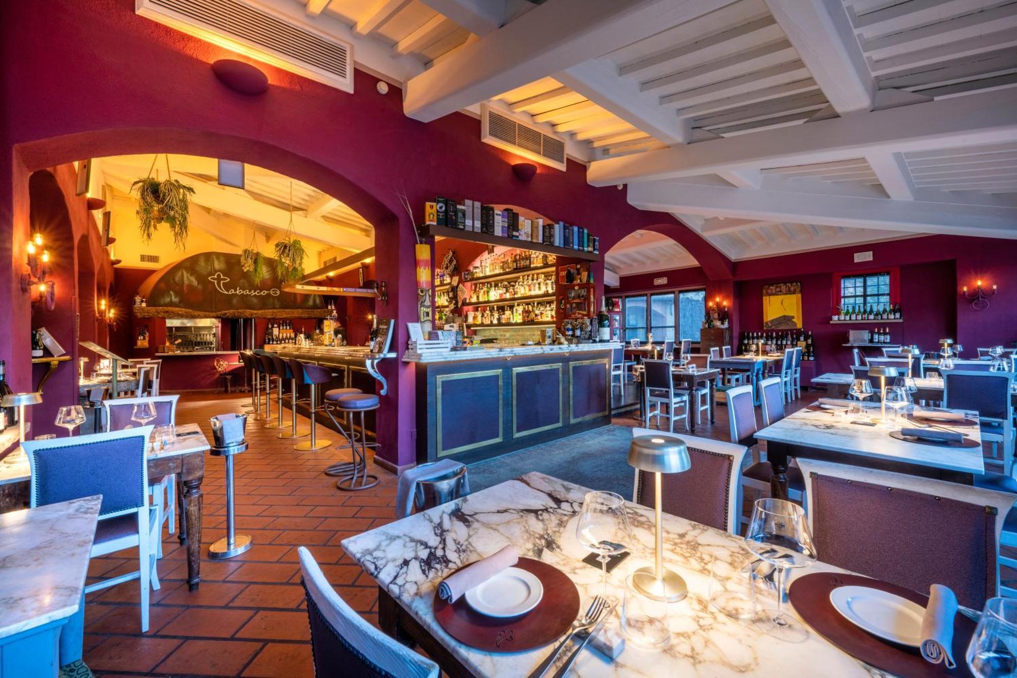 Hotel Boccaccio Calcinaia Екстериор снимка